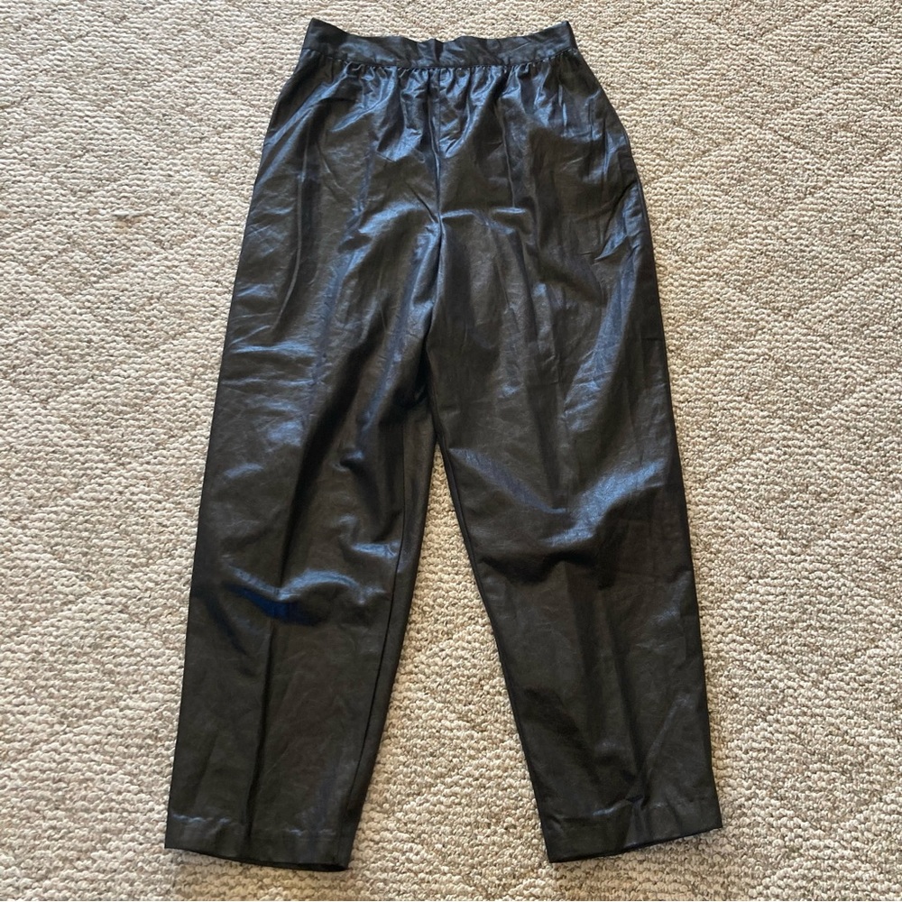 5/$15 Vintage Unique AB Sport Distressed Glossy Black Pants 1X